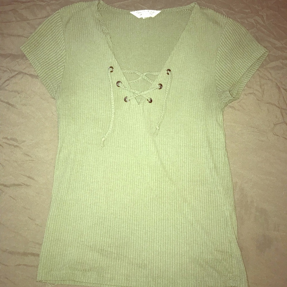 Women’s Lace-up Shirt
